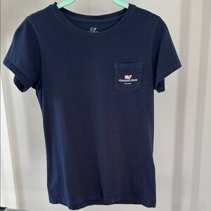 Vineyard Vines Women’s Navy T-Shirt Size XS - Wisconsin